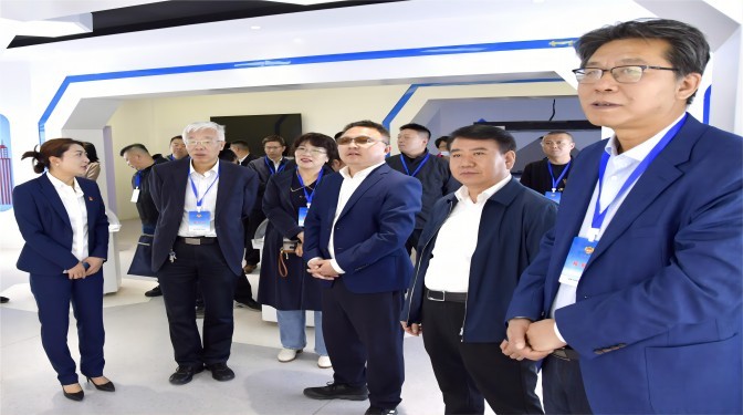 安寧區政協領導一行視察甘肅建科院