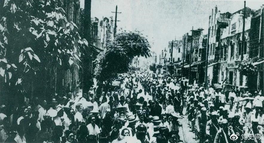 1949年5月22日，第二野戰(zhàn)軍解放南昌。